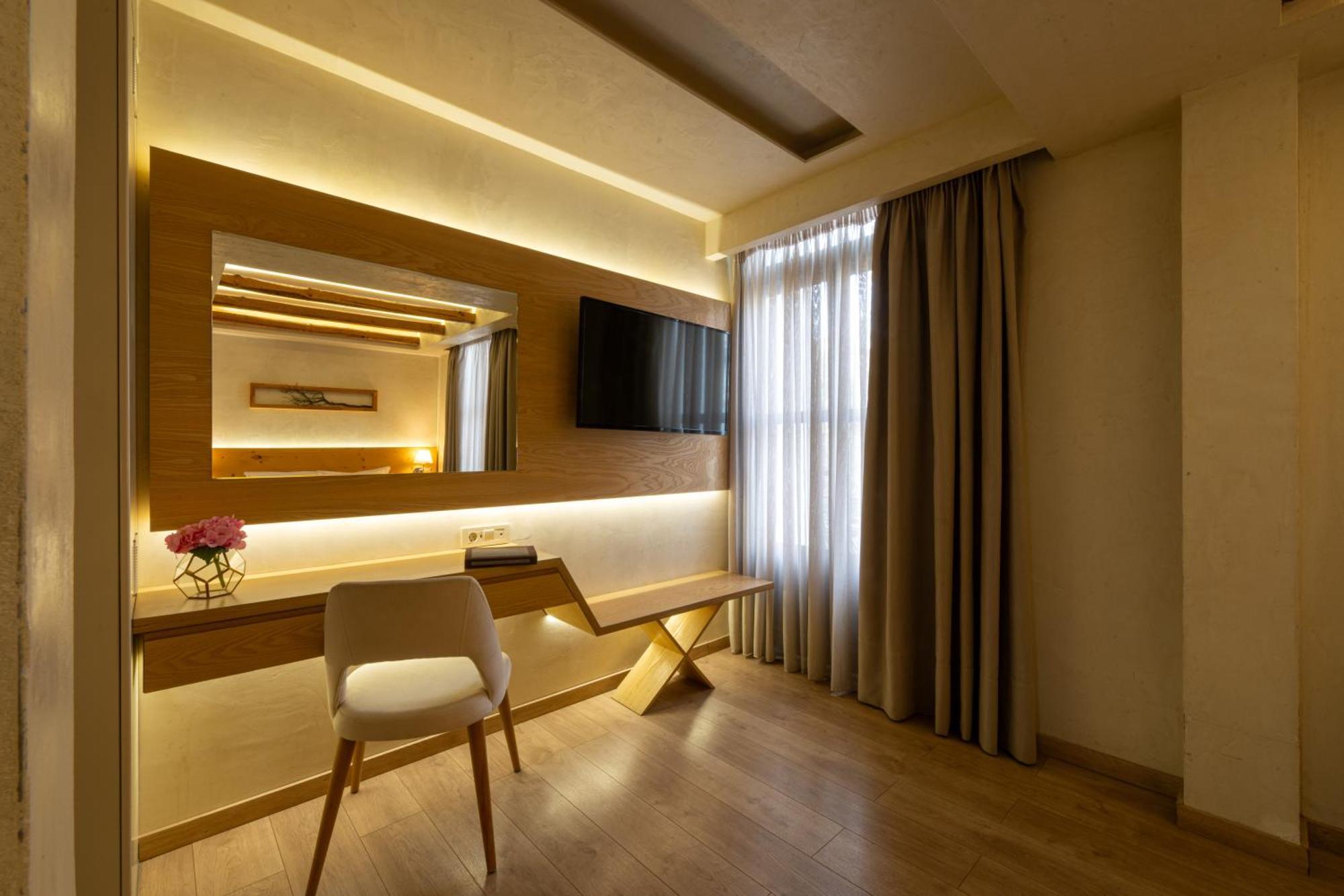 Panellinion Luxury Rooms Kalamata Zewnętrze zdjęcie