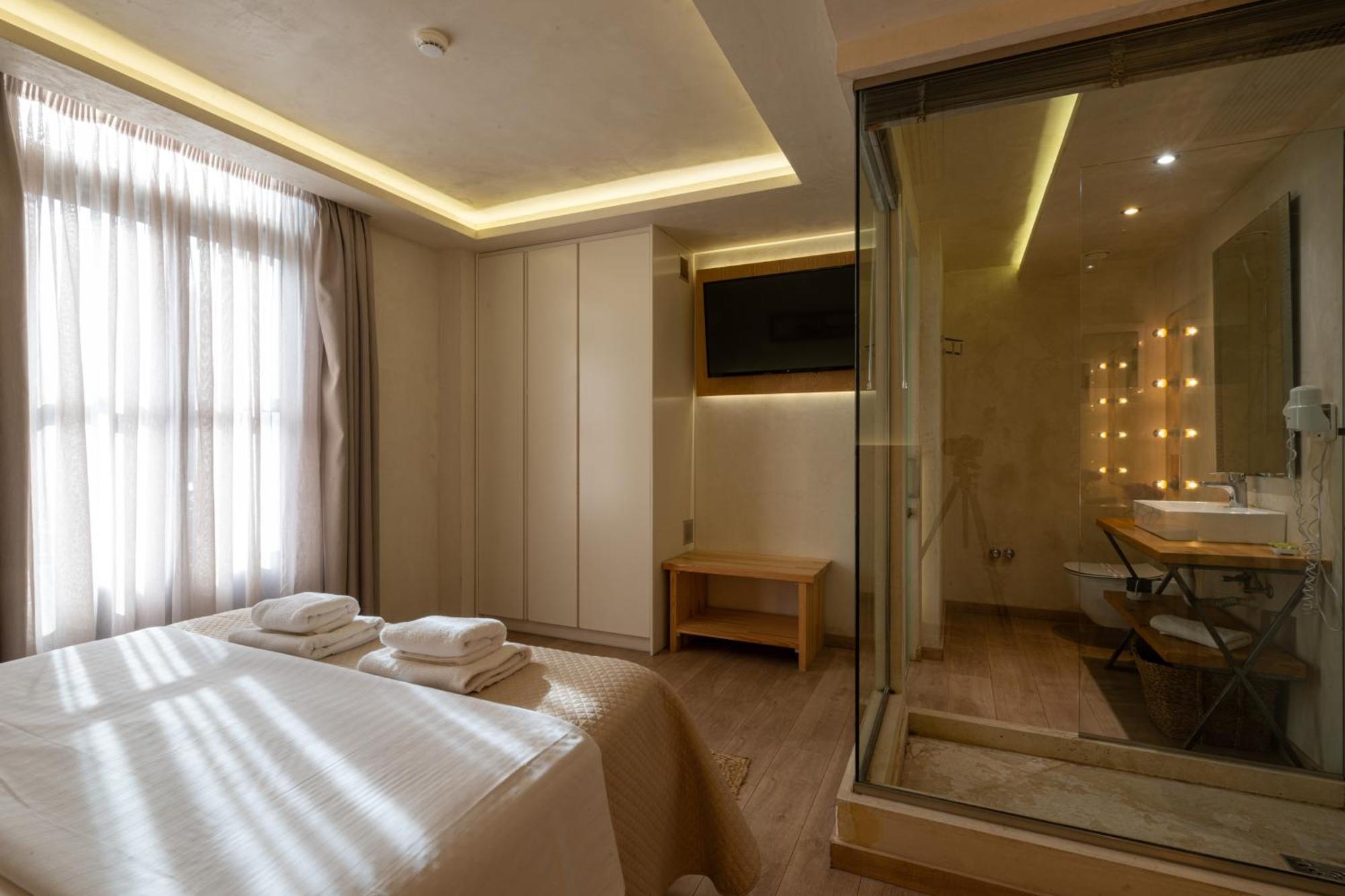 Panellinion Luxury Rooms Kalamata Zewnętrze zdjęcie