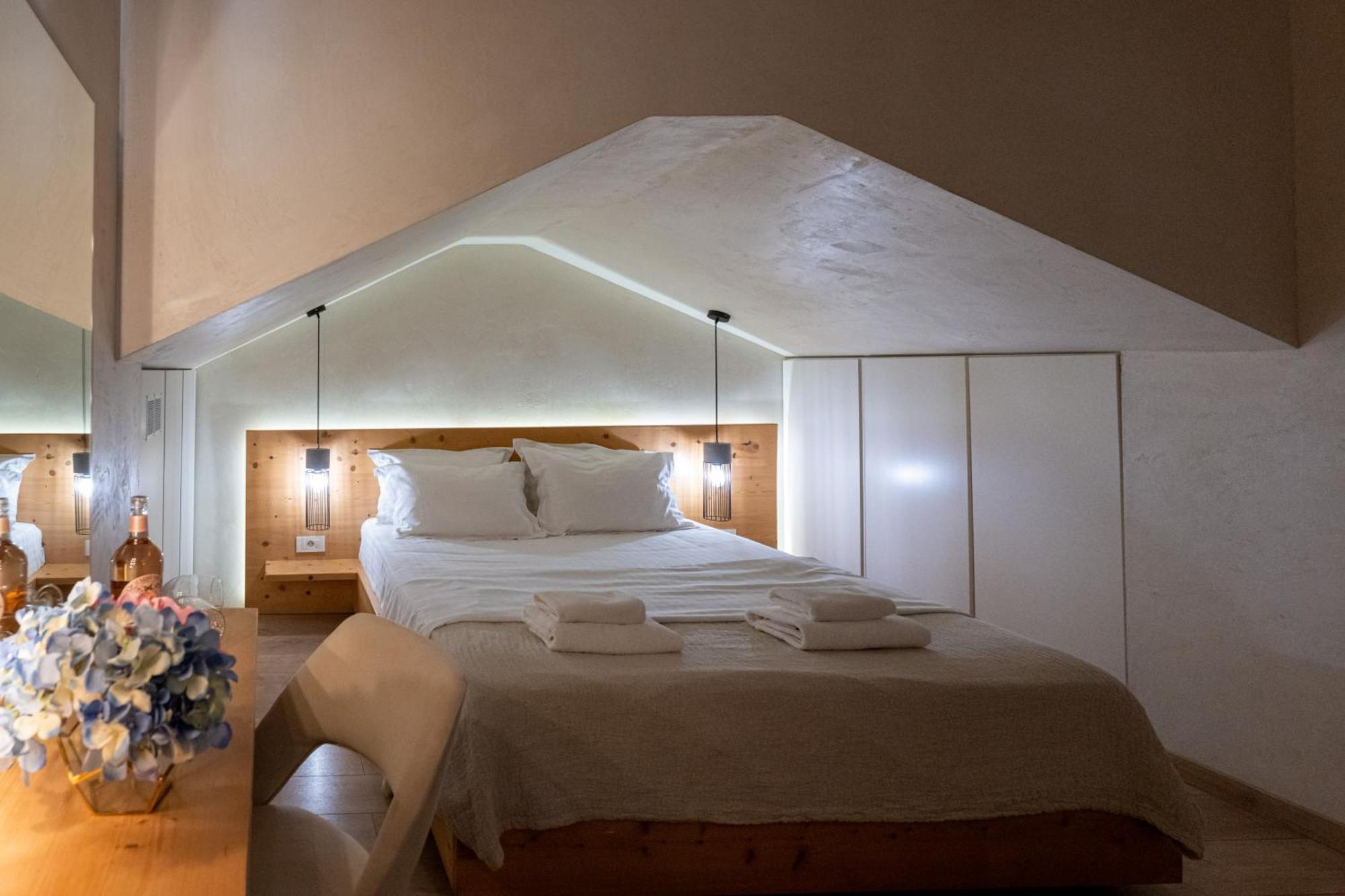 Panellinion Luxury Rooms Kalamata Zewnętrze zdjęcie